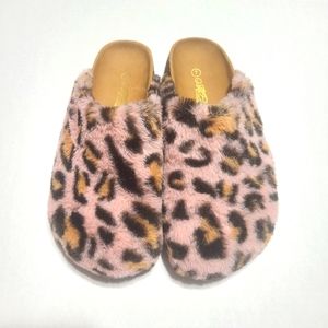 Mata Fur With Pink Leopard Print Mule Slippers With Hard Bottoms size 7